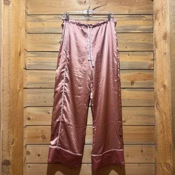 We are HAH Satin Pajama Set Pink Button Down Top Wide Leg ECO Friendly Sz Sm
